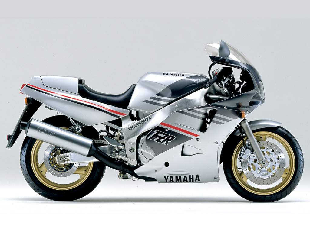 moto yamaha genesis fzr 1000 cc